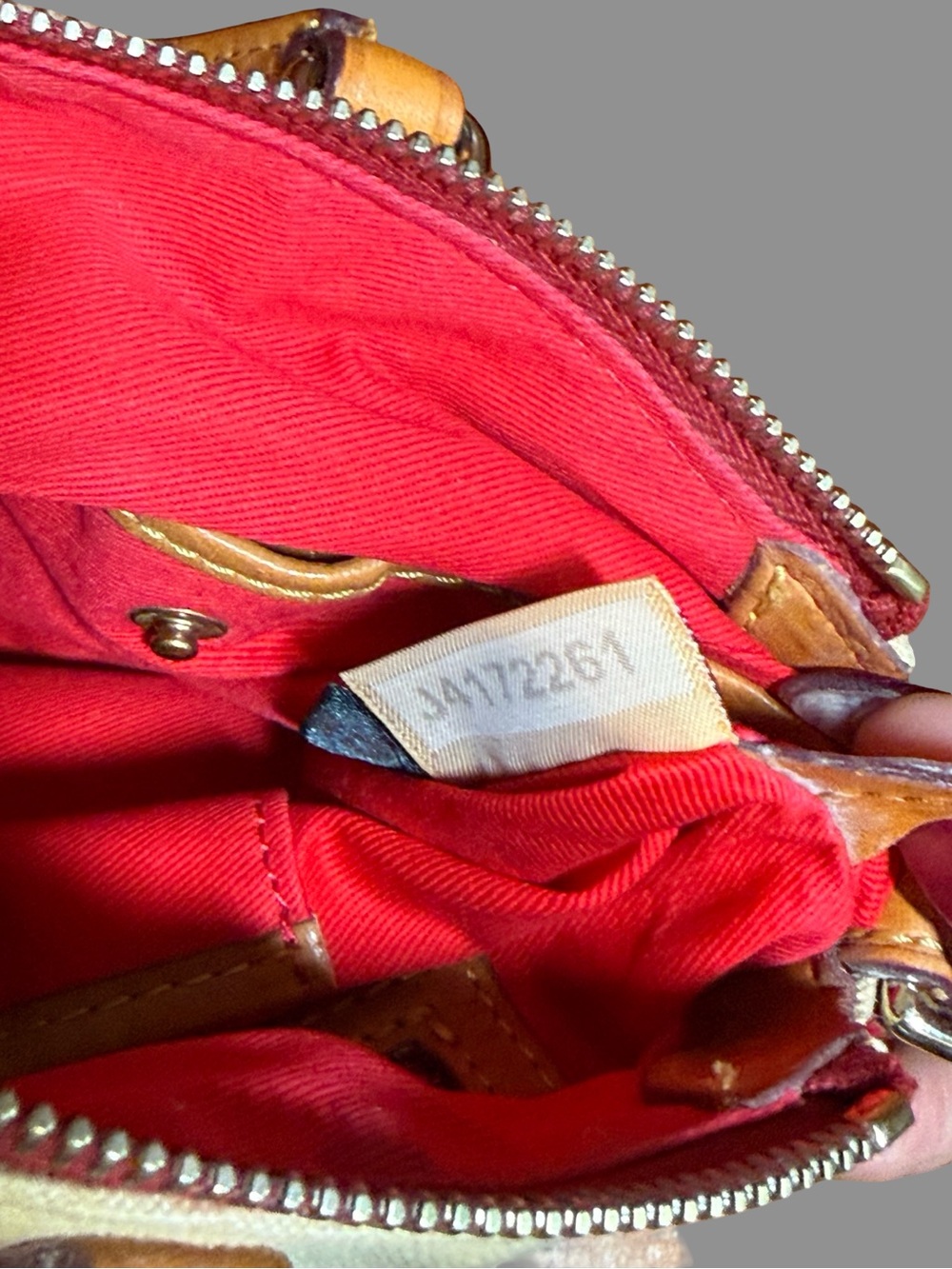 Vintage Dooney & Bourke Canvas & Leather Crossbody Satchel Bag – Cream / Tan - Picture 7 of 9